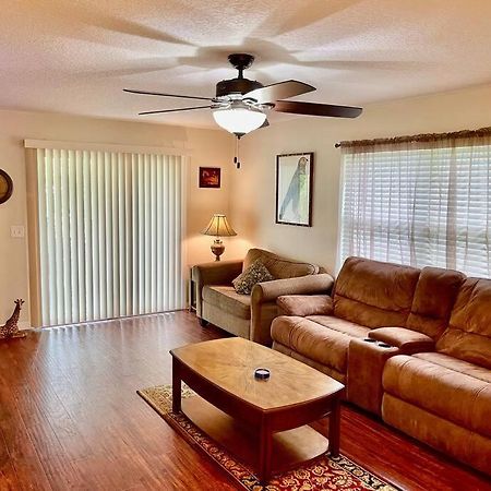 Cozy Modest Home Near Universal Studios/Volcanobay Orlando Bagian luar foto