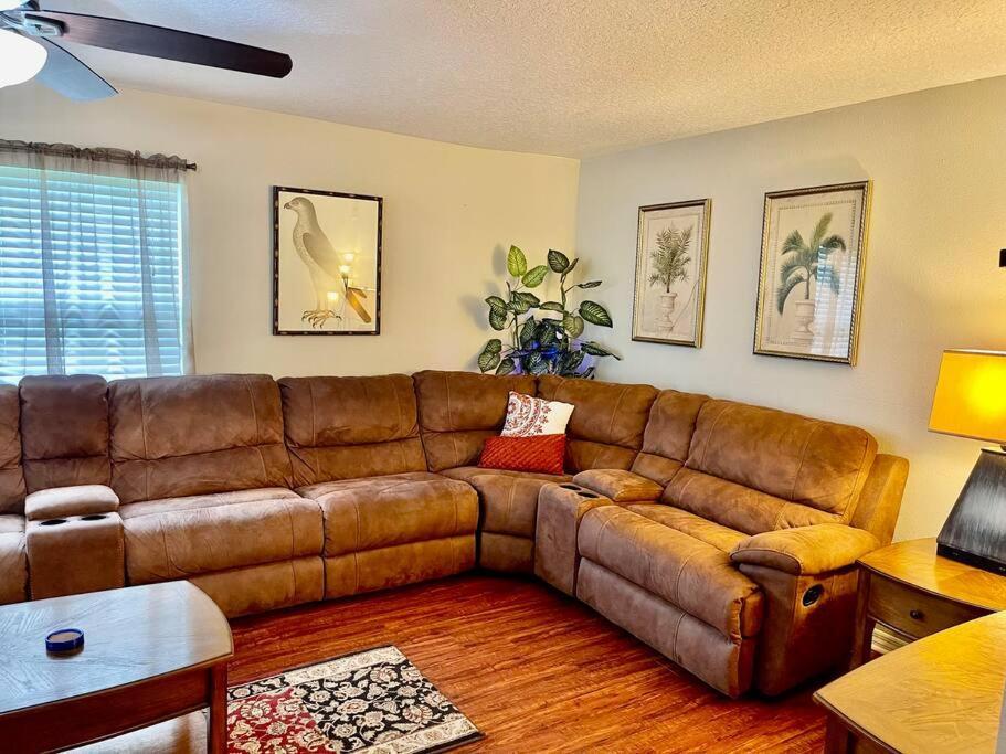 Cozy Modest Home Near Universal Studios/Volcanobay Orlando Bagian luar foto